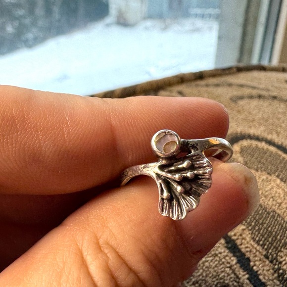 Sterling silver and abalone shell ring. - Picture 9 of 11